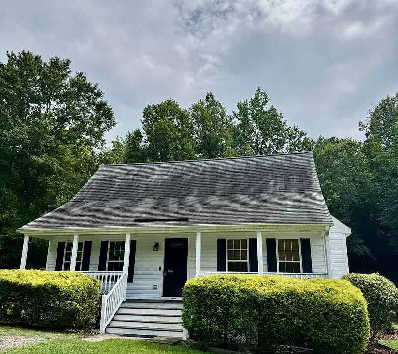 11713 Leiden Ln