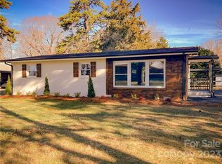 6728 Pleasant Grove Rd, Charlotte, NC 28216