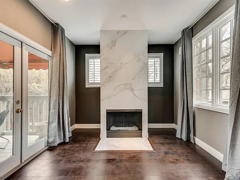 2902 N Pearl St — Photo 33