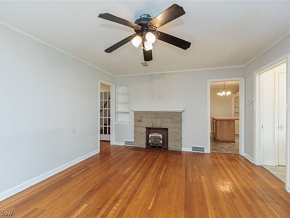 5th image of 3265 Berea Rd