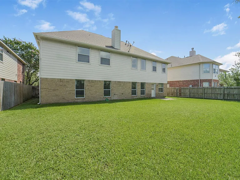 2414 Falcon Knoll Ln — Photo 49