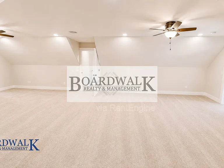7778 N Center St #1 — Photo 17