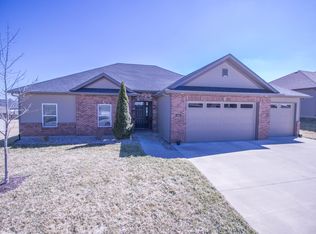 4010 Shearwater Dr, Columbia, MO 65203