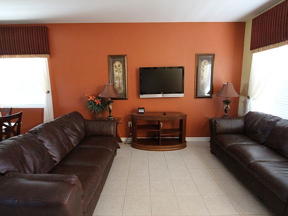 3rd image of 2621 Daulby St