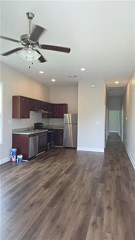 5316 Burgundy St — Photo 2
