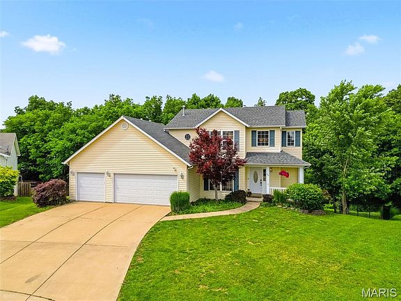 3rd image of 40 Owls Rest Ct