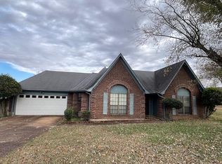 6707 Lake Point Cir, Memphis, TN 38141