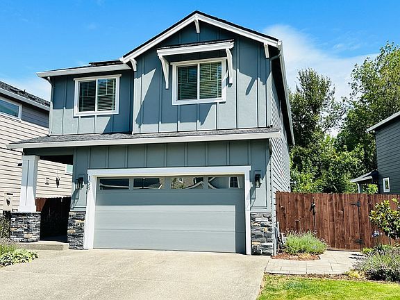 2nd image of 158 S 39th Dr