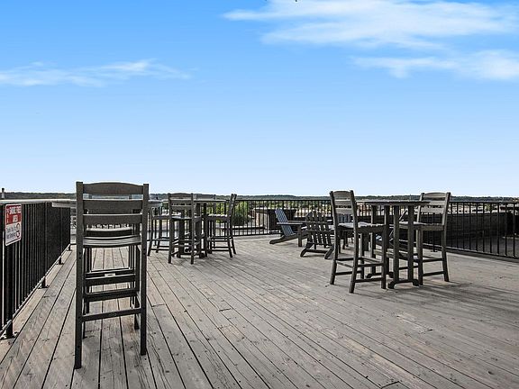 Building Roof Deck