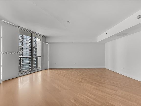 5th image of 475 Brickell Ave APT 2508