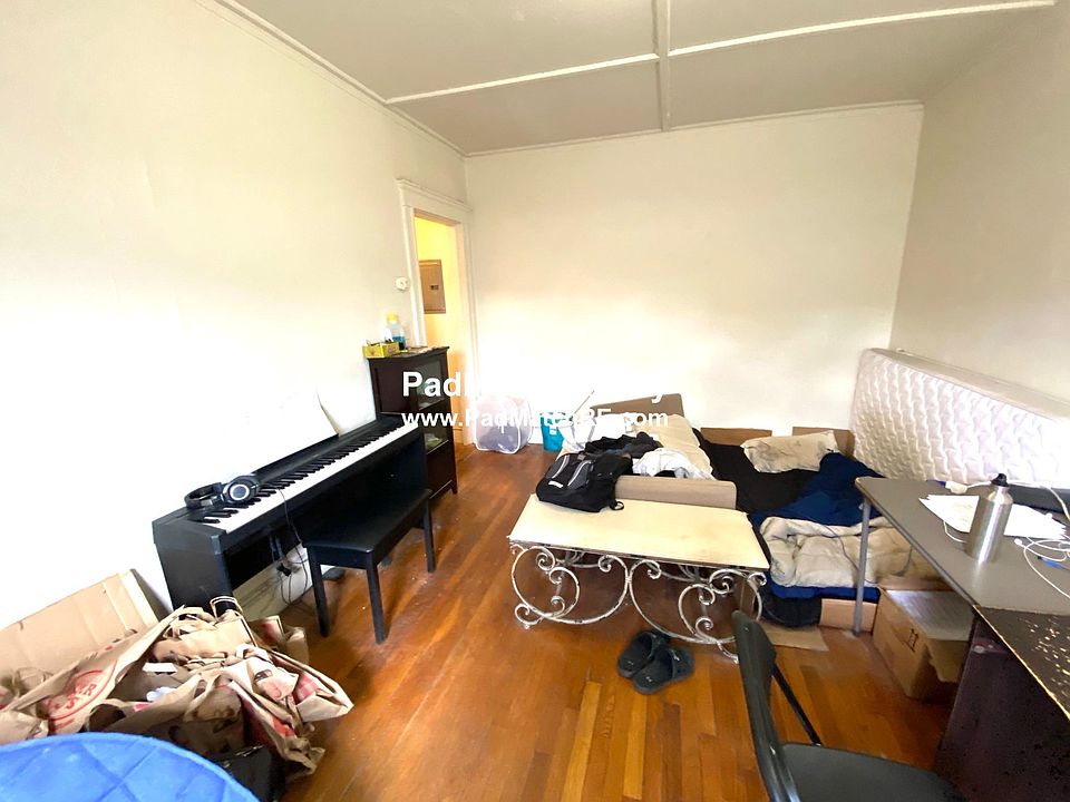 2nd image of 1179 Boylston St #4F
