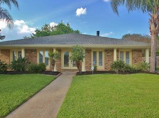 60 Woodlake Blvd, Kenner, LA 70065