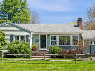405 Asbury St, South Hamilton, MA 01982