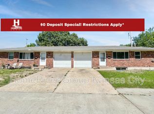 2328 S Grand Ave #B, Independence, MO 64055