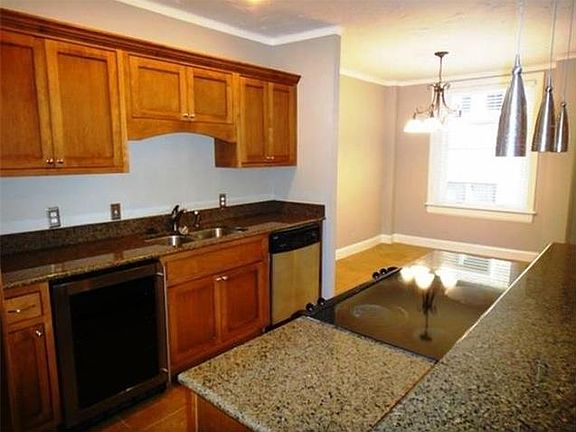 2nd image of 229 Ward Pkwy APT 102A