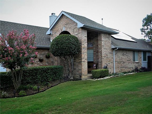 2nd image of 2300 Leafy Glen Ct