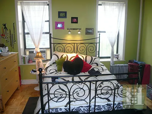 Rented by Halstead Real Estate | media 17