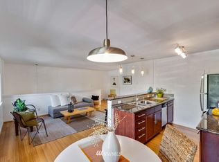 5220 42nd Ave S APT 207, Seattle, WA 98118