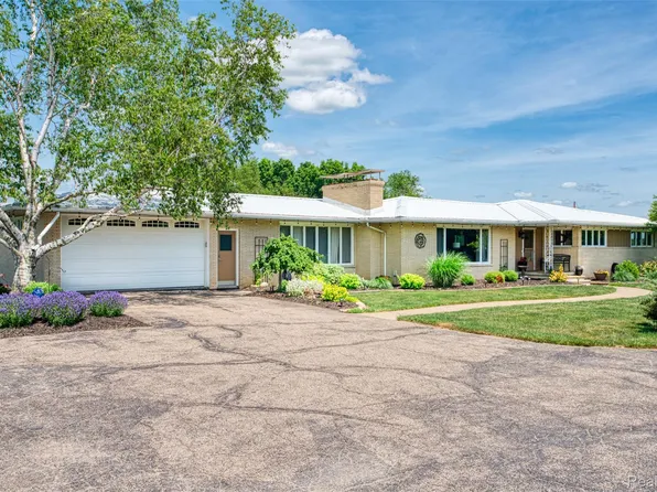 18999 Weller Rd, Gregory, MI 48137
