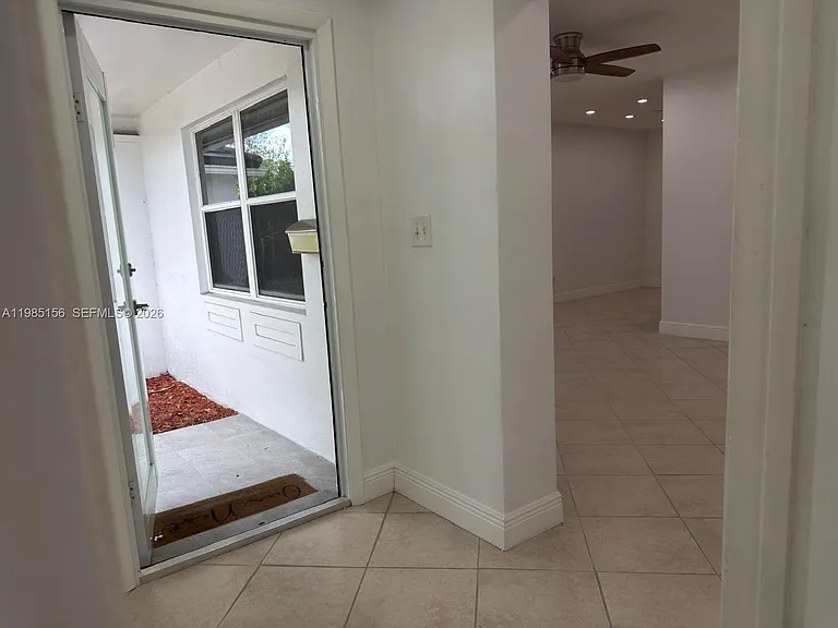 11840 SW 81st Rd #1 — Photo 3