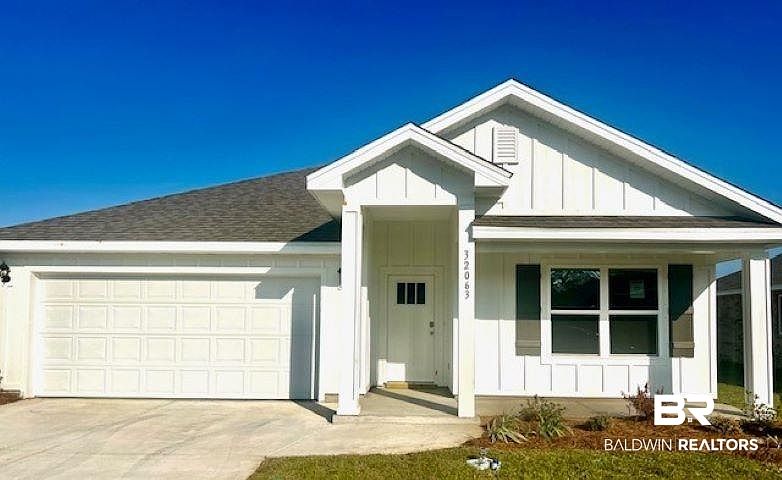1st image of 32063 Lyon Rd