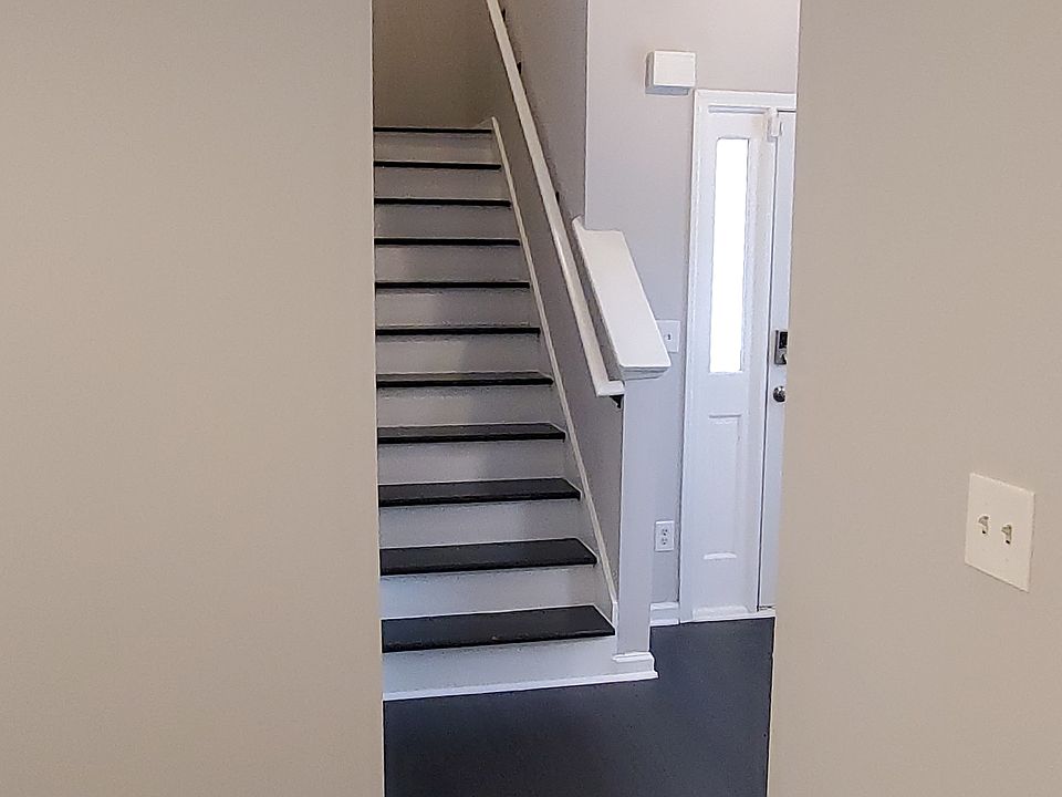 1st image of 6540 Wellington Chase Ct