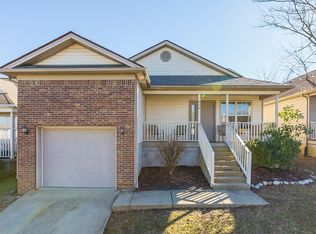 612 Smugglers Notch Dr, Lexington, KY 40509