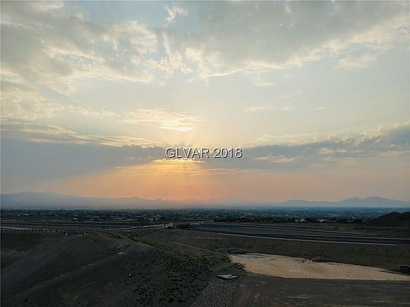 2nd image of 4723 Tahoe Canyon St