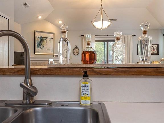4th image of 8663 Scenicview Dr APT 206