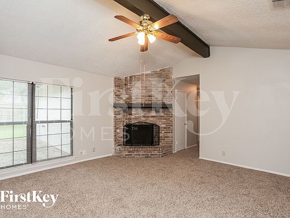 5th image of 7527 Lincoln Village Dr