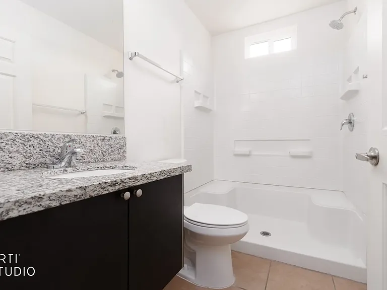 400 Hillside Dr #U — Photo 11