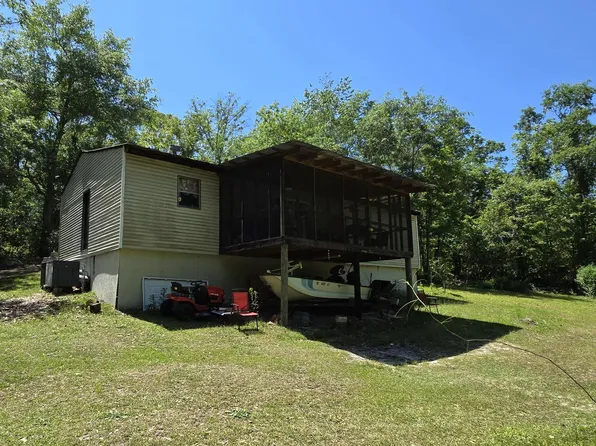 115 Ridgeview Drive, Hamlet, NC 28345