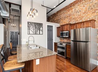 326 N Boonville Ave APT 301, Springfield, MO 65806