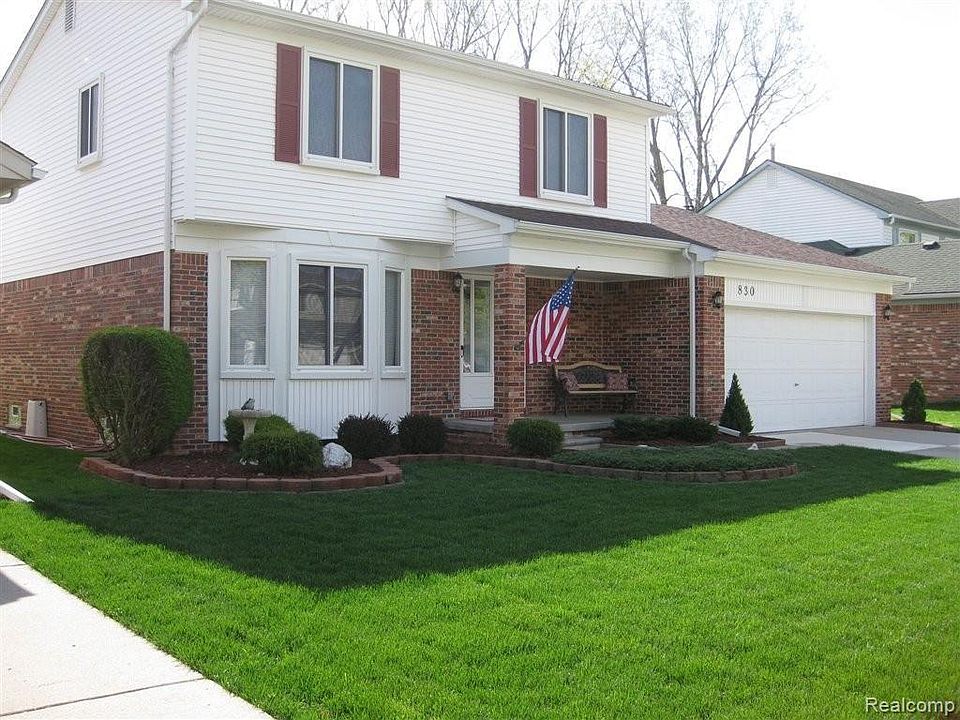 1st image of 830 Glenulline Dr