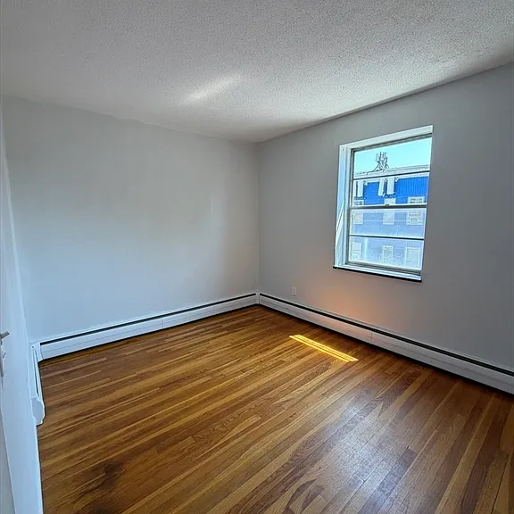 685 Moody St #11 — Photo 10