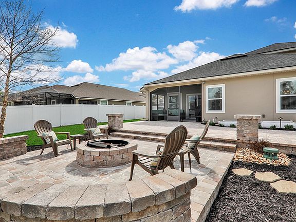 5th image of 466 Captiva Dr
