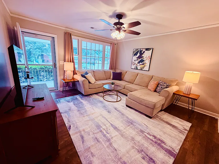 416 Poplar St — Photo 43