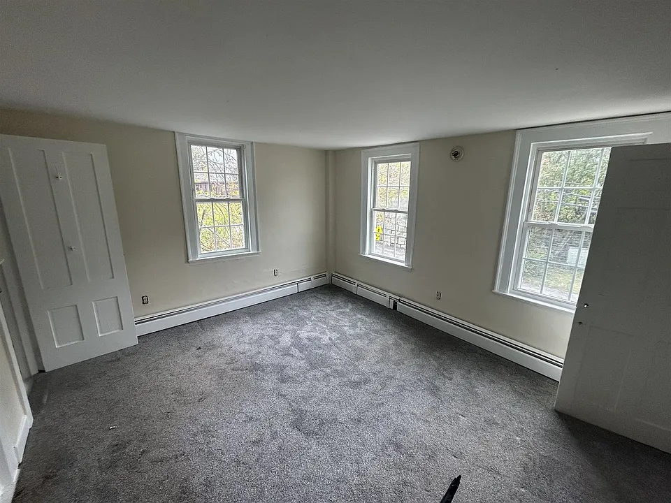 74 Common St