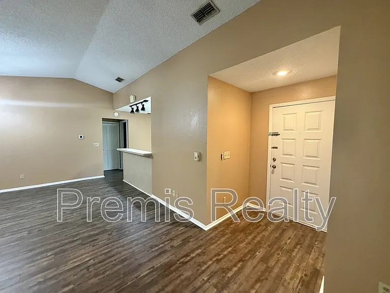 3371 Brodie Way — Photo 3
