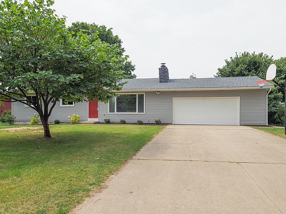 345 Birch Dr-102