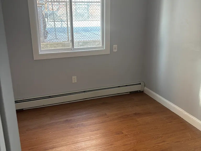 467 Beach 22nd St #1 — Photo 3
