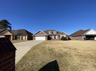 850 Tralee, Vidor, TX 77662