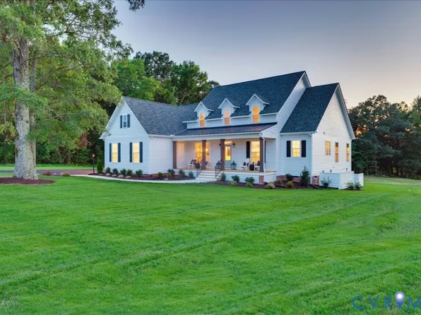 7679 Dandridge Dr, Quinton, VA 23168