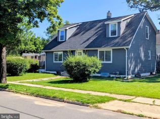 700 S Belleview Ave, Cinnaminson, NJ 08077