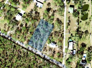 2671 Bluff Rd, Apalachicola, FL 32320