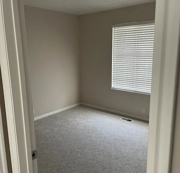 1179 N 380 E — Photo 12