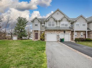 226 Maple Ct, Alburtis, PA 18011