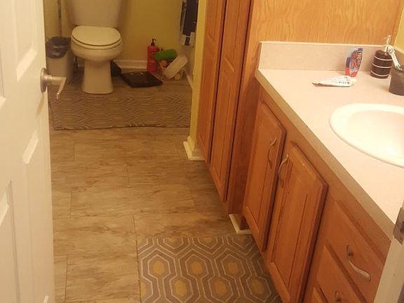 2nd image of 6009 Creekside Dr