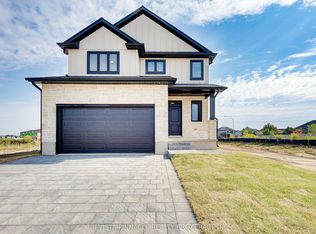 10 Woodmere Path, Middlesex Centre, ON N0M2A0