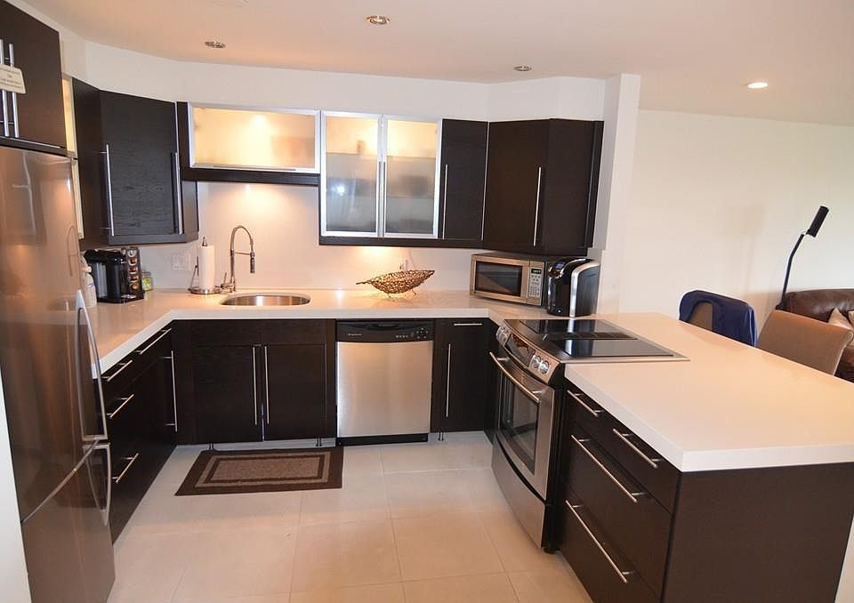 1st image of 2001 Marina Dr APT 614